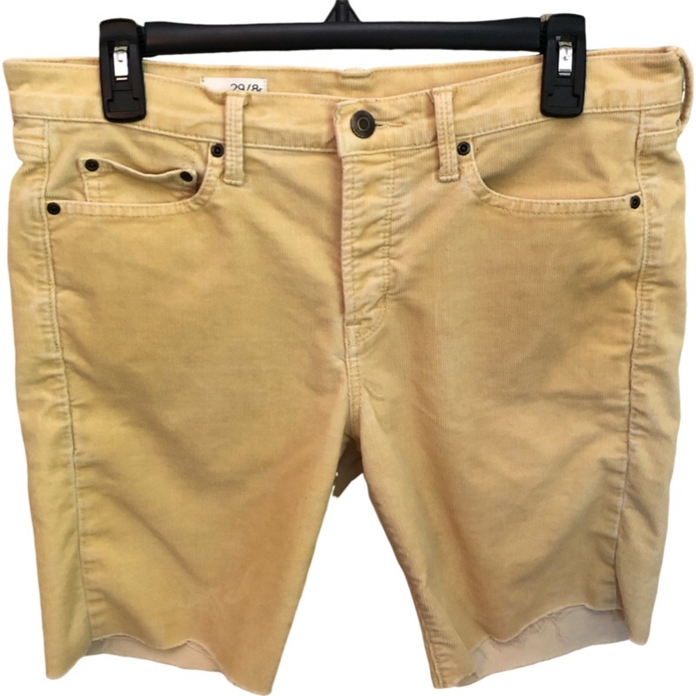 GAP Yellow Corduroy Bermuda Shorts Relaxed Fit Casual Summer‎ Sunshine Inseam 8”